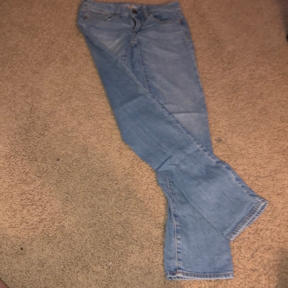 American Eagle Skinny Jeans - Picture 2 of 4